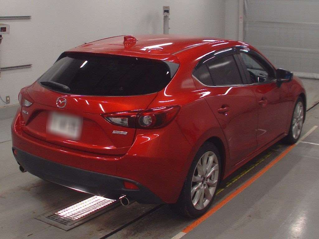 2013 Mazda Axela Sport BMEFS[1]