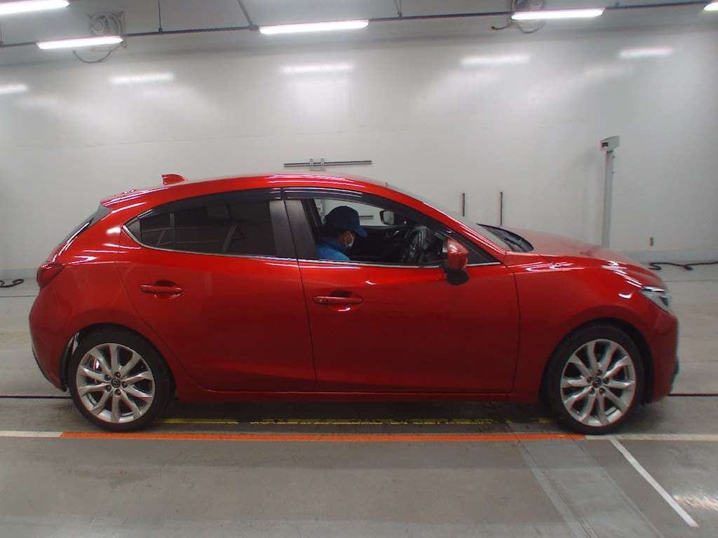 2013 Mazda Axela Sport BMEFS[2]