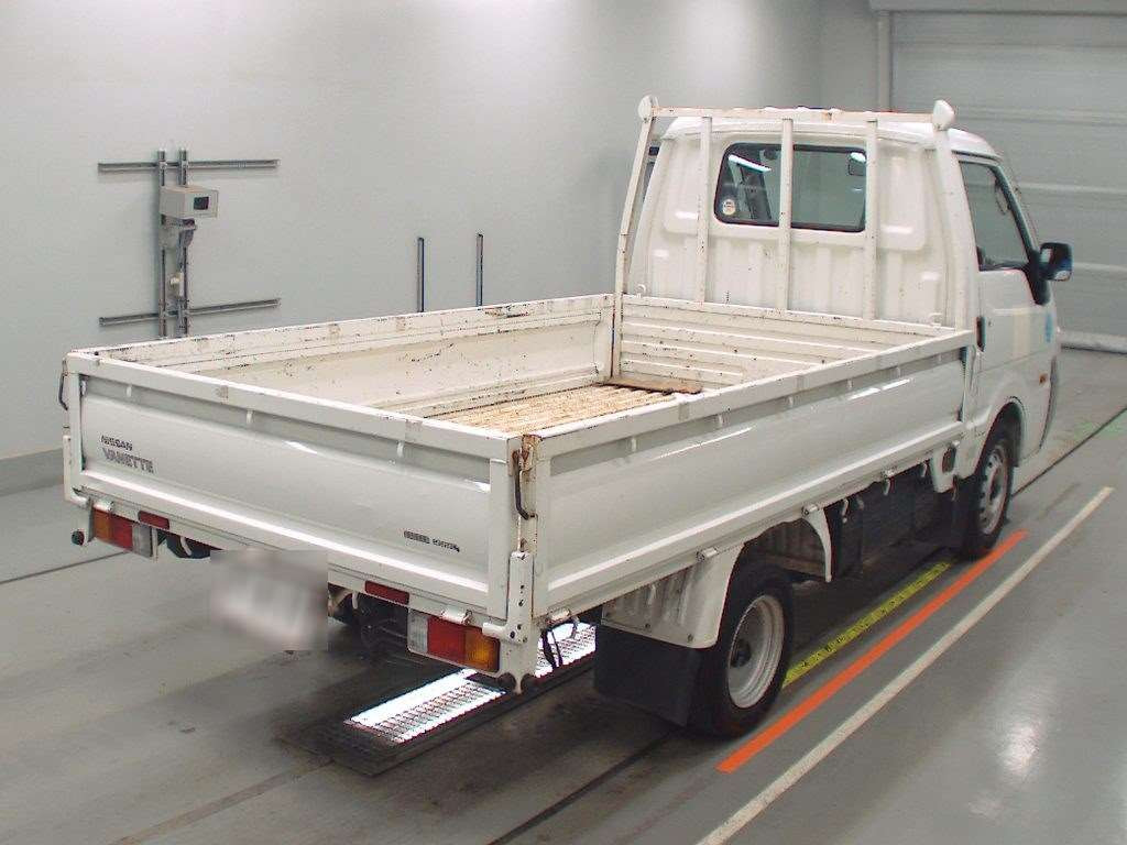 2015 Nissan Vanette Truck SKP2TN[1]