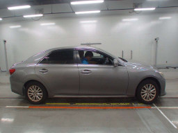 2012 Toyota Mark X