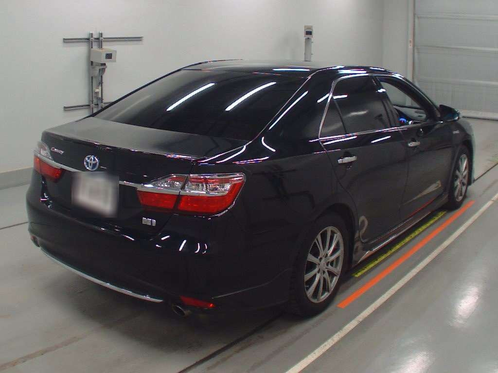 2015 Toyota Camry AVV50[1]