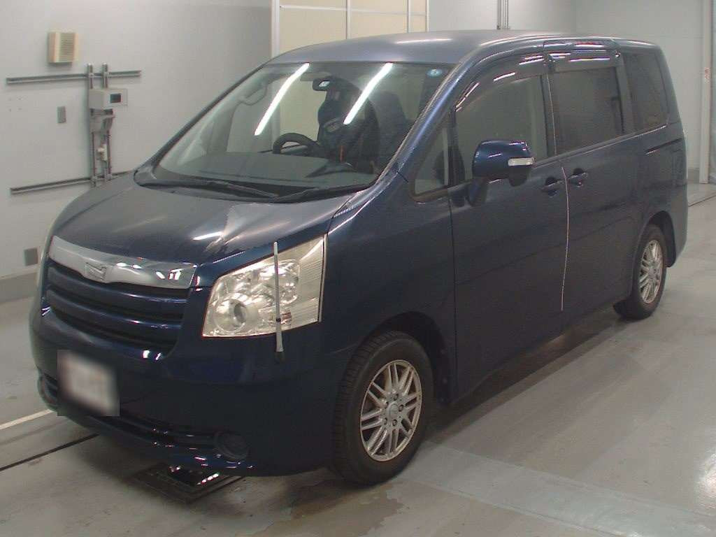 2009 Toyota Noah ZRR70G[0]