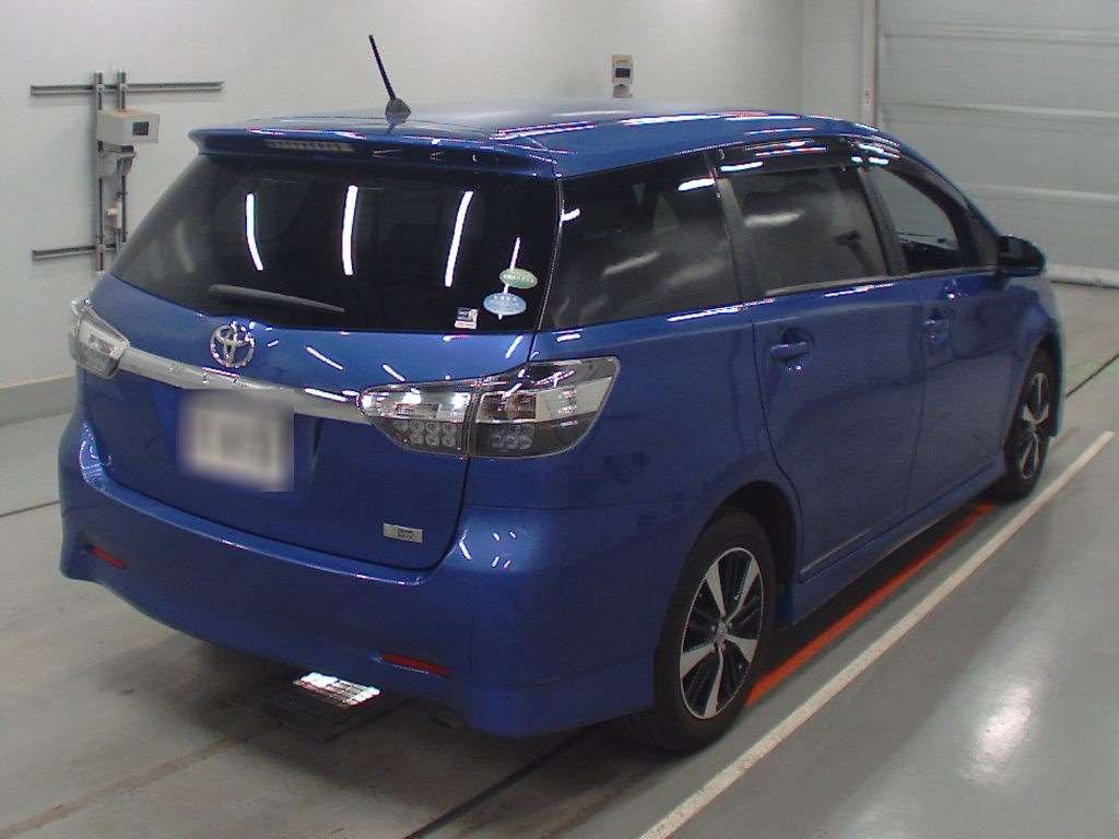 2012 Toyota Wish ZGE20W[1]