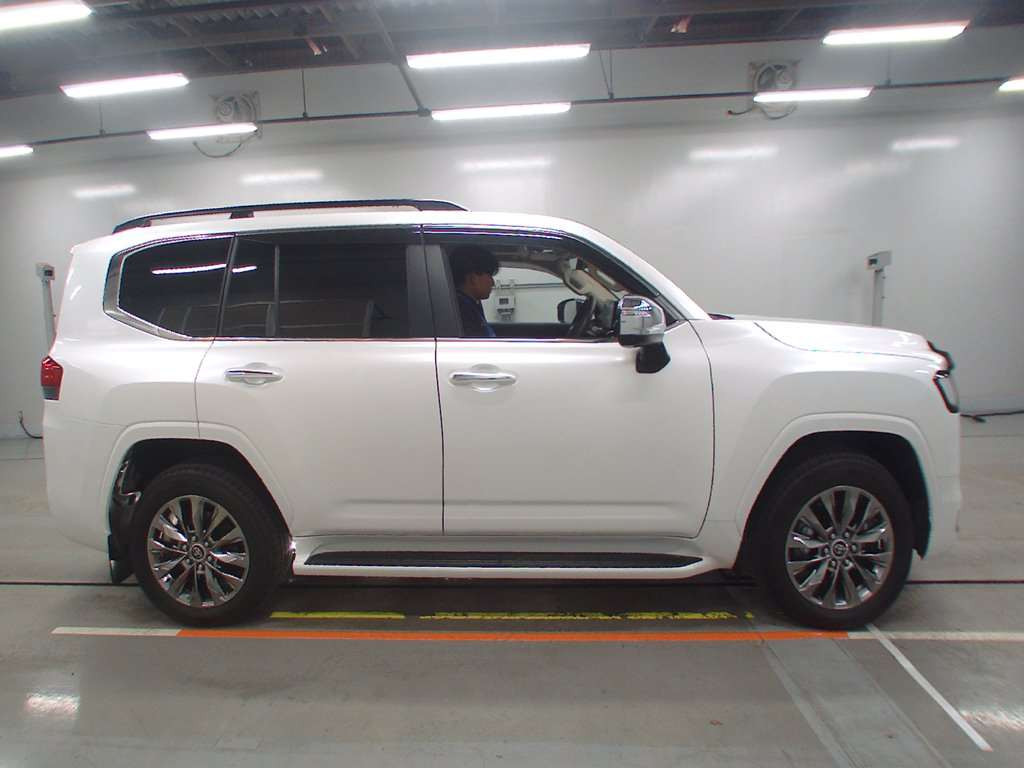 2023 Toyota Land Cruiser VJA300W[2]