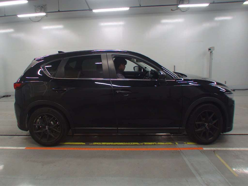 2021 Mazda CX-5 KF2P[2]