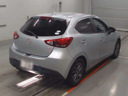 2018 Mazda Demio