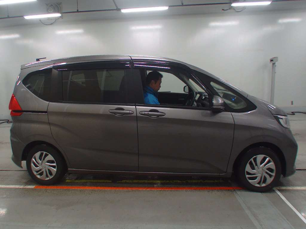 2022 Honda Freed Plus GB5[2]