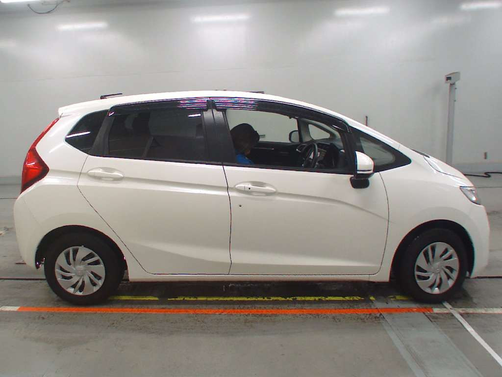 2014 Honda Fit GK3[2]