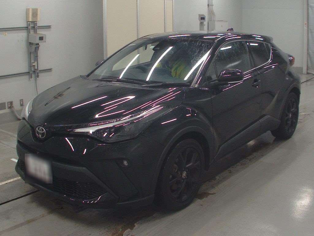 2023 Toyota C-HR NGX10[0]