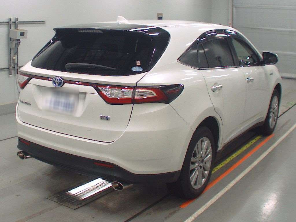 2018 Toyota Harrier Hybrid AVU65W[1]