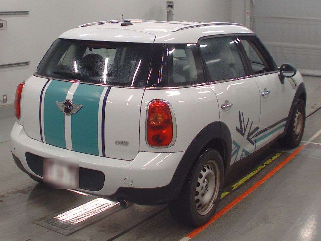 2011 Mini MINI ZA16[1]