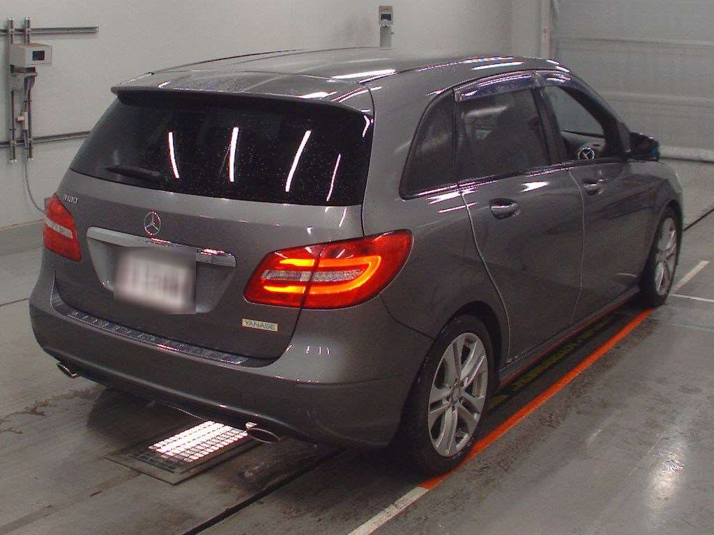 2014 Mercedes Benz B-Class 246242[1]