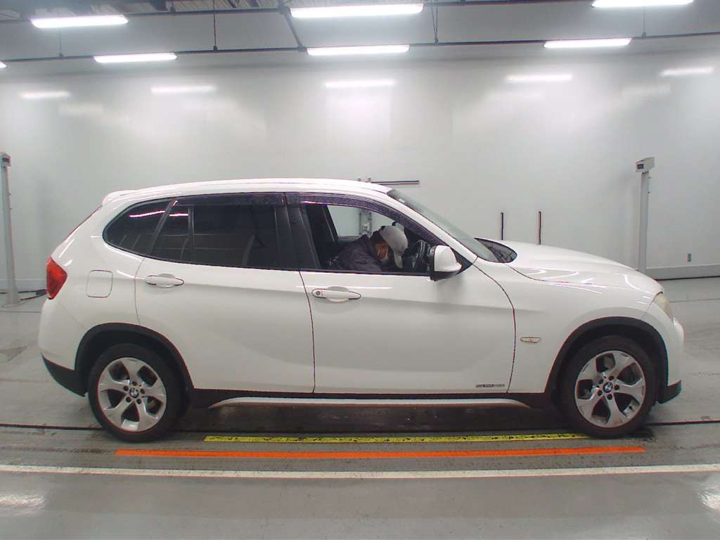 2011 BMW X1 VL18[2]