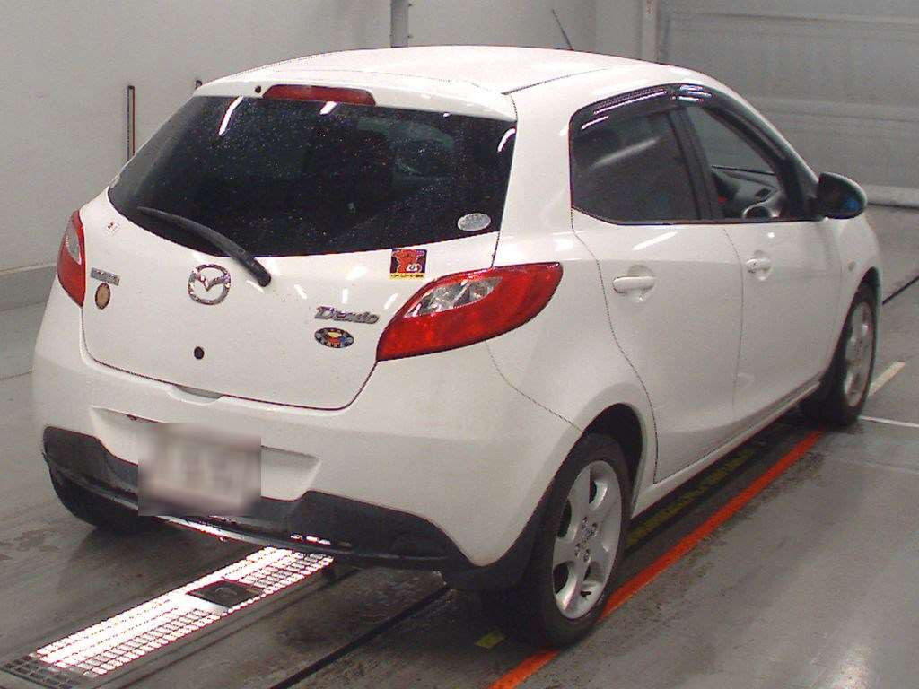 2010 Mazda Demio DE3FS[1]