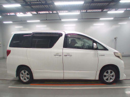 2012 Toyota Alphard Hybrid