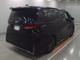 2023 Toyota Vellfire