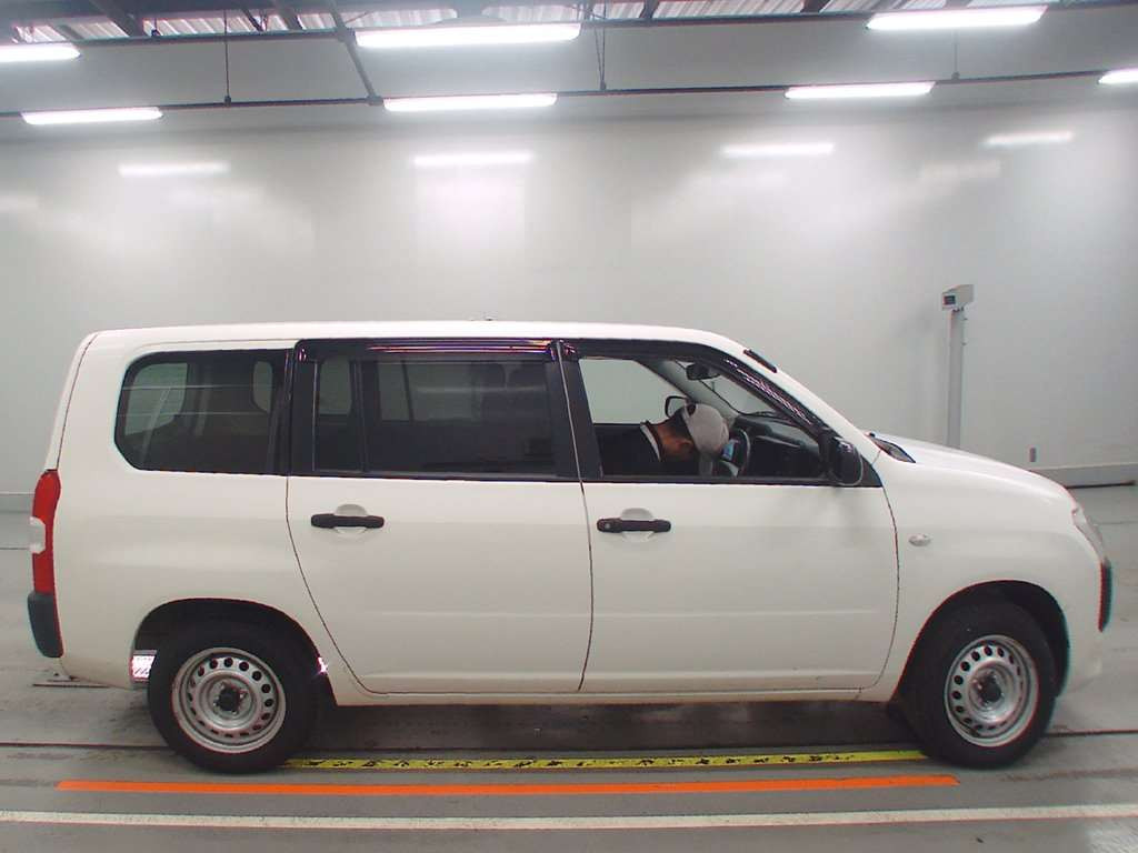 2019 Toyota Succeed NCP165V[2]