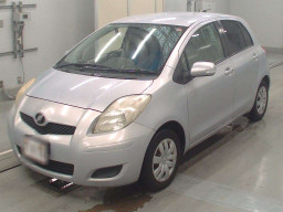 2008 Toyota Vitz