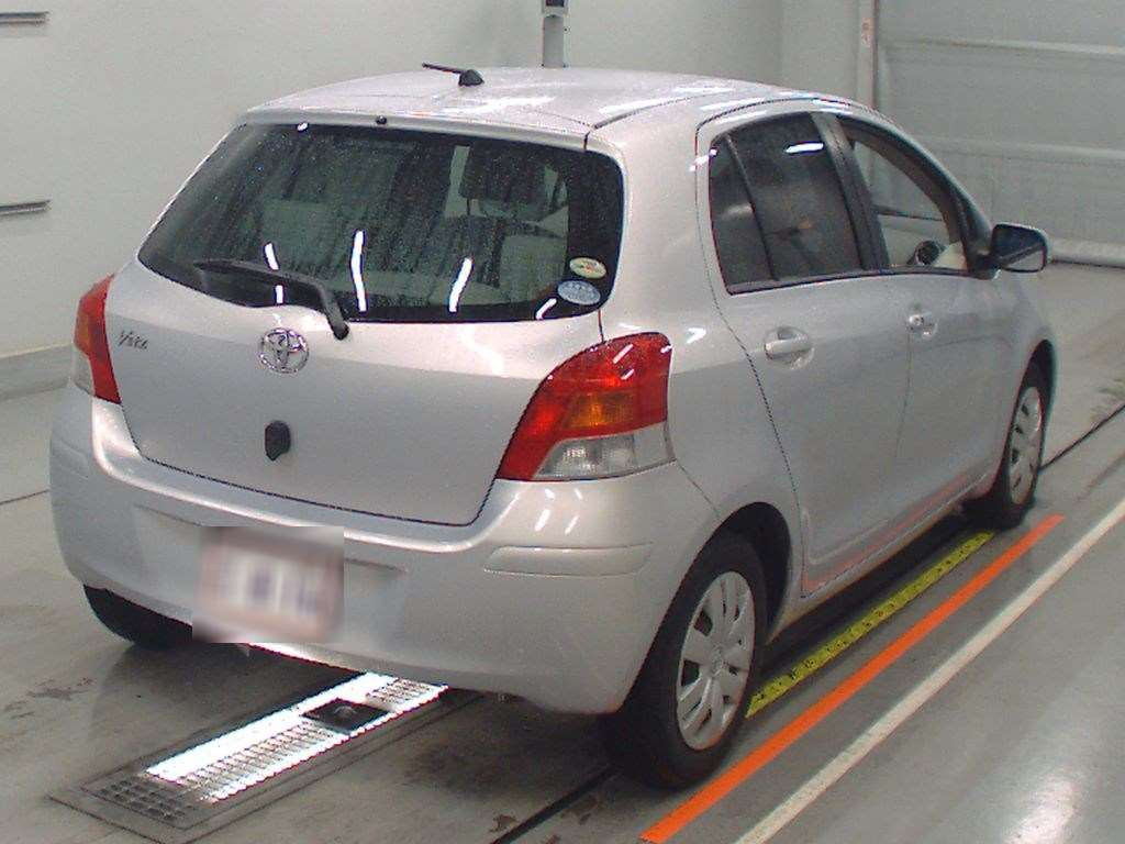 2008 Toyota Vitz KSP90[1]