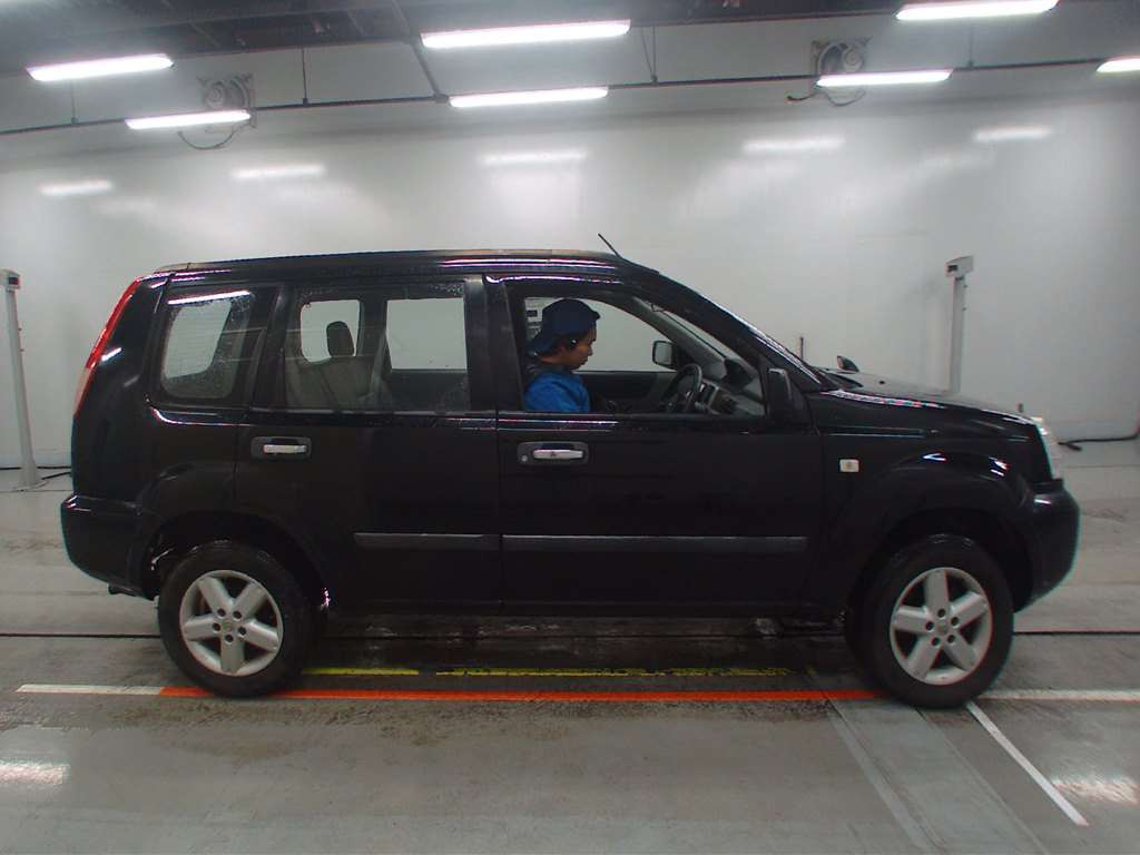 2007 Nissan X-Trail T30[2]