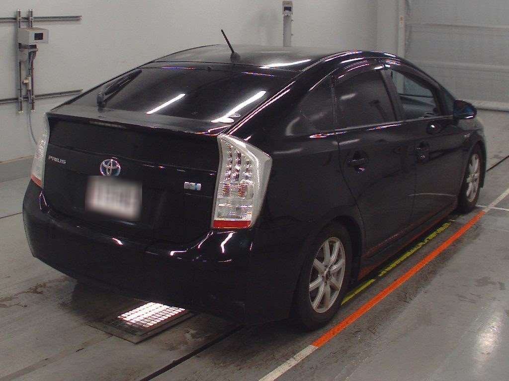 2009 Toyota Prius ZVW30[1]