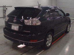 2004 Toyota Harrier