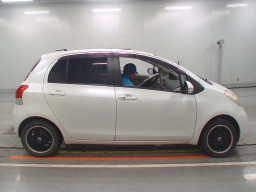 2008 Toyota Vitz