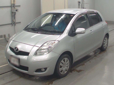 2010 Toyota Vitz