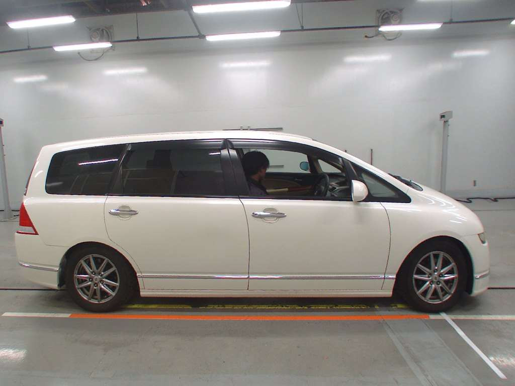 2004 Honda Odyssey RB1[2]