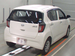 2019 Daihatsu Mira es