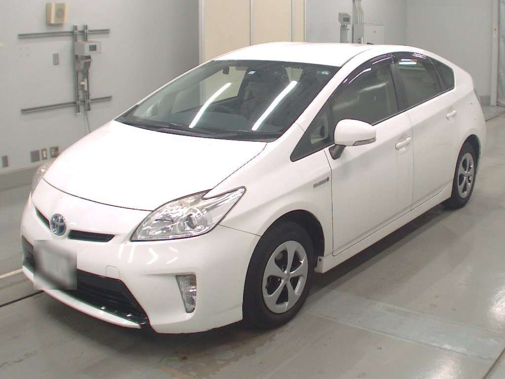 2015 Toyota Prius ZVW30[0]