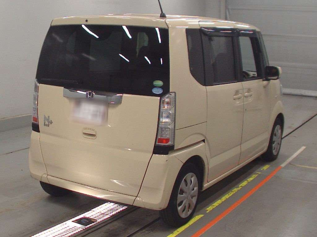 2015 Honda N-Box+ JF1[1]