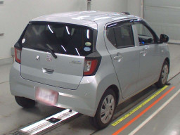 2019 Daihatsu Mira es