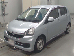 2016 Daihatsu Mira es