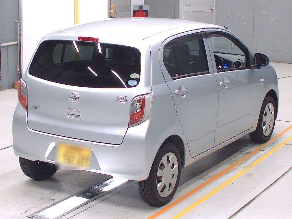 2012 Daihatsu Mira es LA300S[1]