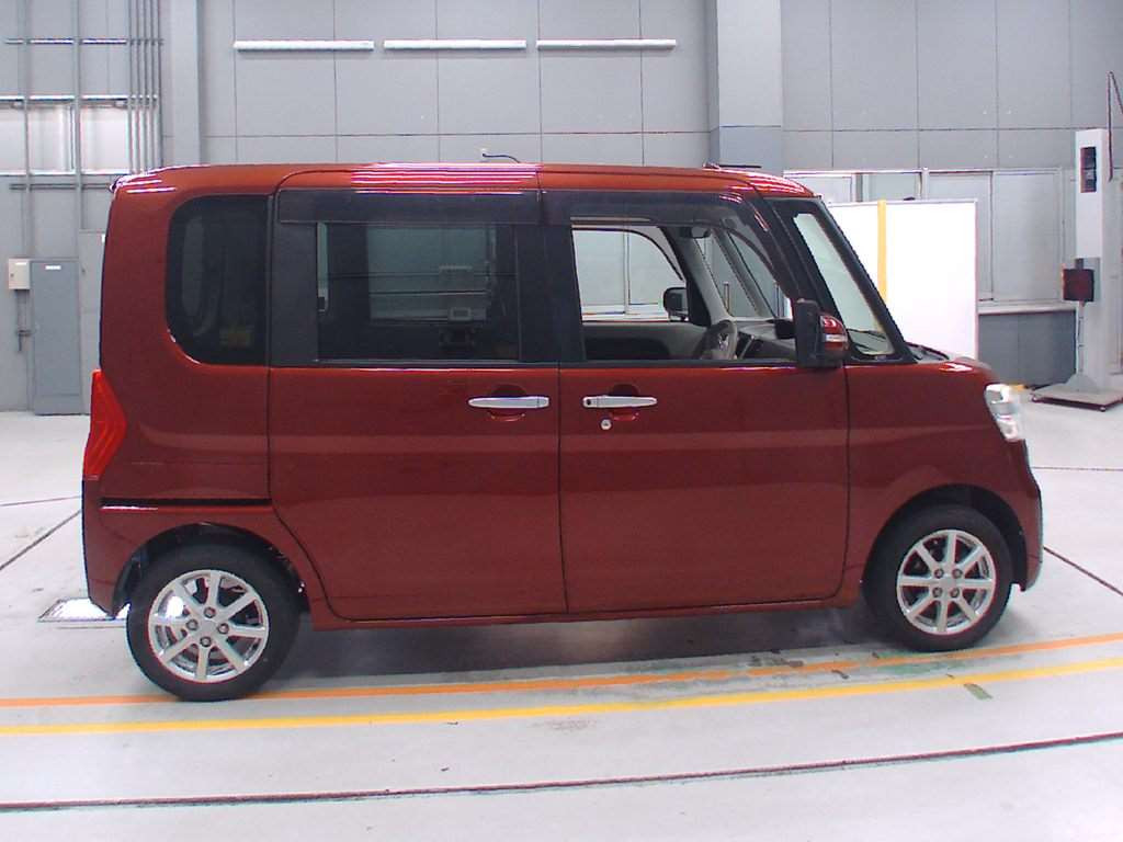 2013 Daihatsu Tanto LA600S[2]