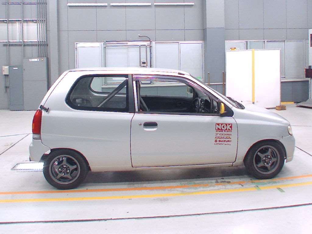 2002 Suzuki Alto HA23V[2]