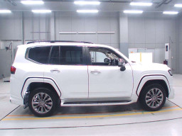 2023 Toyota Land Cruiser