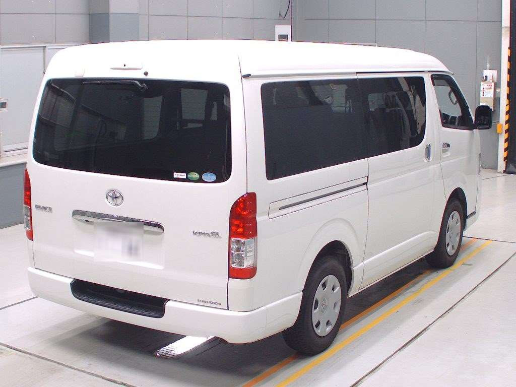 2020 Toyota Hiace Van GDH211K[1]