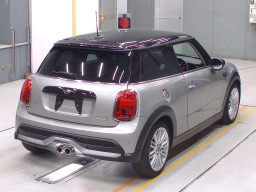 2023 Mini MINI