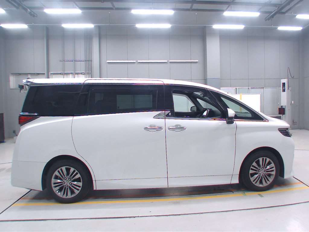 2023 Toyota Alphard AGH40W[2]