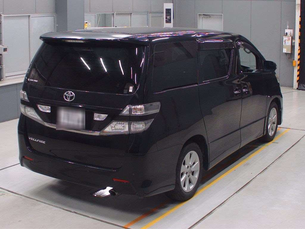 2011 Toyota Vellfire ANH20W[1]