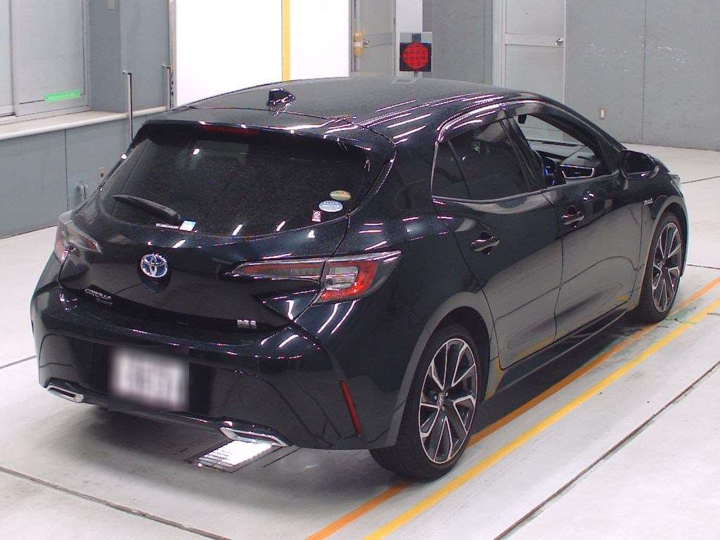 2020 Toyota Corolla Sports ZWE211H[1]