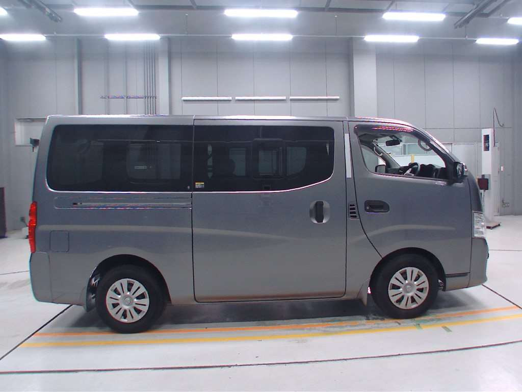 2019 Nissan NV350 CARAVAN VAN VR2E26[2]