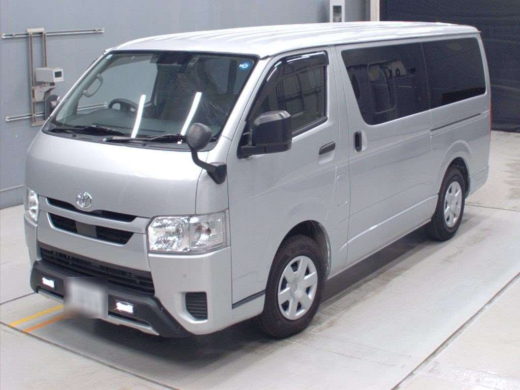 2021 Toyota Hiace Van TRH200V[0]