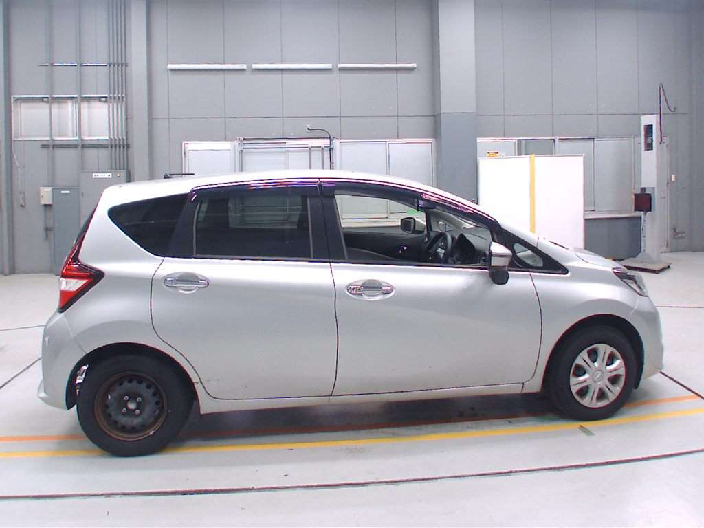 2019 Nissan Note E12[2]