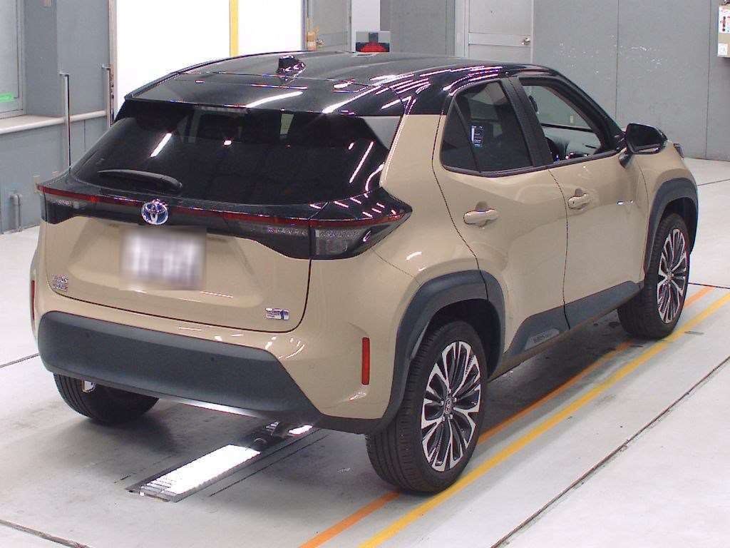 2022 Toyota YARIS CROSS MXPJ10[1]