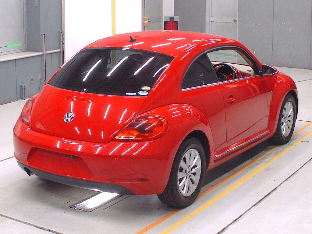 2015 Volkswagen Beetle 16CBZ[1]