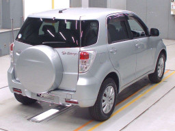 2013 Daihatsu BEGO