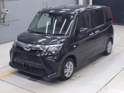 2021 Toyota Roomy